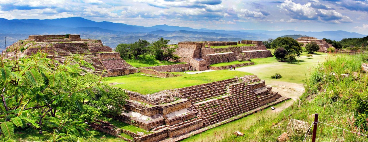La zona arqueológica de oro de Oaxaca y de México “Monte Albán” – Rosy  Ramales
